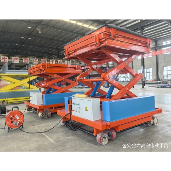 徐州钢厂用升降机